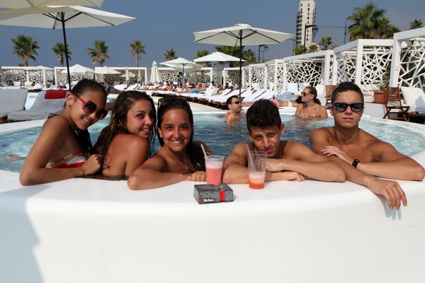 Beach Party